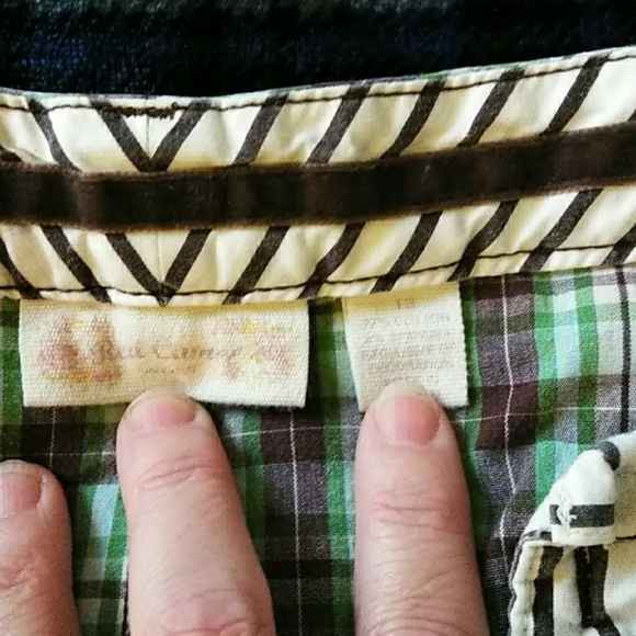 Women's Red Camel shorts - Picture 3 of 7